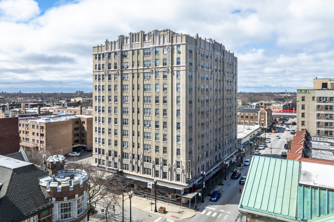 Bryn Mawr Belle Shore in Chicago, IL - Foto de edificio