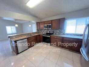2505 Kingston Ct in Kissimmee, FL - Building Photo - Building Photo
