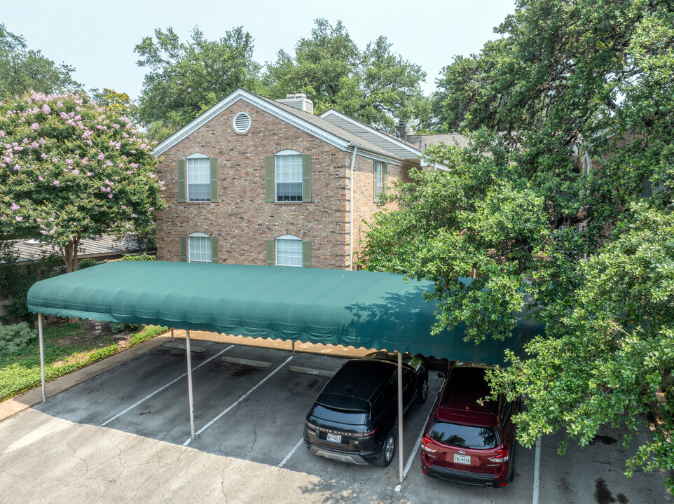 Central Austin in Austin, TX - Foto de edificio