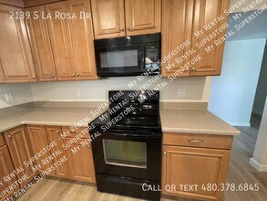 2139 S La Rosa Dr in Tempe, AZ - Building Photo - Building Photo