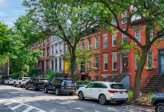 203 17th St in Brooklyn, NY - Building Photo - Building Photo