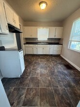 2207 Askew Ave in Kansas City, MO - Building Photo - Building Photo