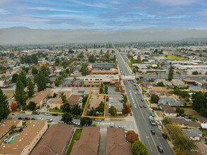 469 E Algrove St in Covina, CA - Building Photo - Building Photo