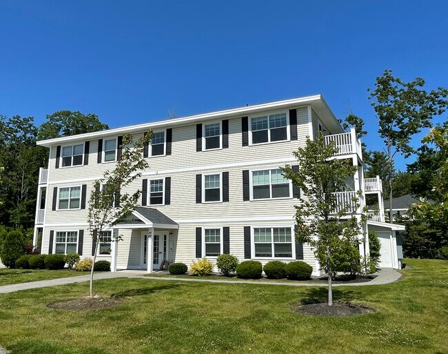 Island View Apartments in Westbrook, ME