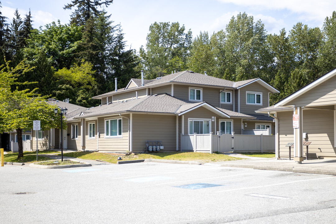 Coquitlam Kinsman Housing Estate in Coquitlam, BC - Building Photo