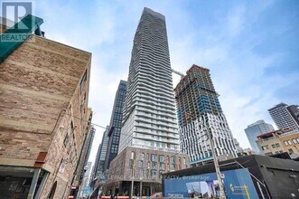 100-100 Dalhousie St in Toronto, ON - Building Photo - Building Photo