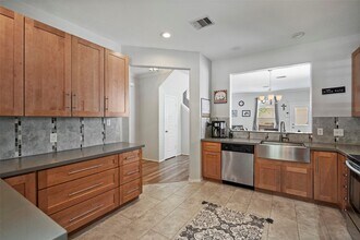 16783 Mammoth Springs Dr in Houston, TX - Building Photo - Building Photo