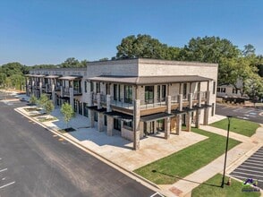 1009 Northside Dr in Perry, GA - Building Photo - Building Photo
