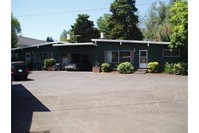 Harvard Court Plexes in Salem, OR - Building Photo - Other