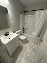 123 S Sam Davis Ave in Pulaski, TN - Foto de edificio - Building Photo