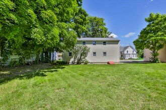 13 Spalding St in Nashua, NH - Building Photo - Building Photo