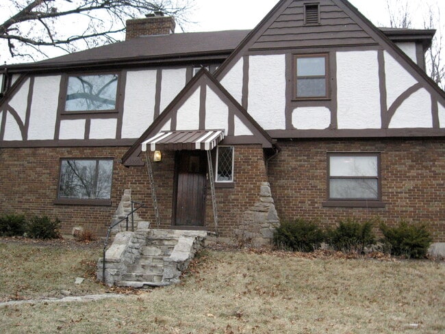 3000 Bellewood Ave, Unit #2