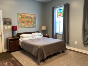 1910 Donner St, Unit Yough Room in Boston, PA - Building Photo - Building Photo