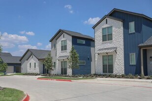 1018 Collie Ct in Garland, TX - Building Photo