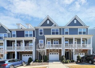 10436 Glenmere Crk Cir in Charlotte, NC - Building Photo - Building Photo