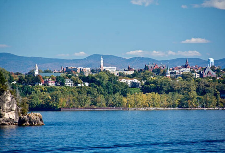 188 S Champlain St, Unit 1A in Burlington, VT - Building Photo