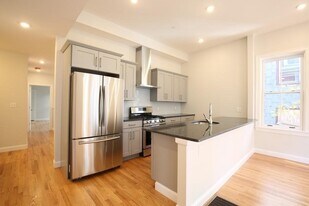 20 George St, Unit 1 in Somerville, MA - Building Photo