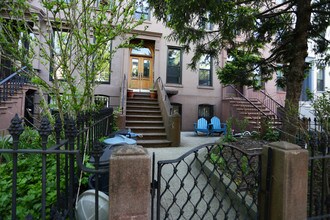 407 Union St in Brooklyn, NY - Foto de edificio - Building Photo