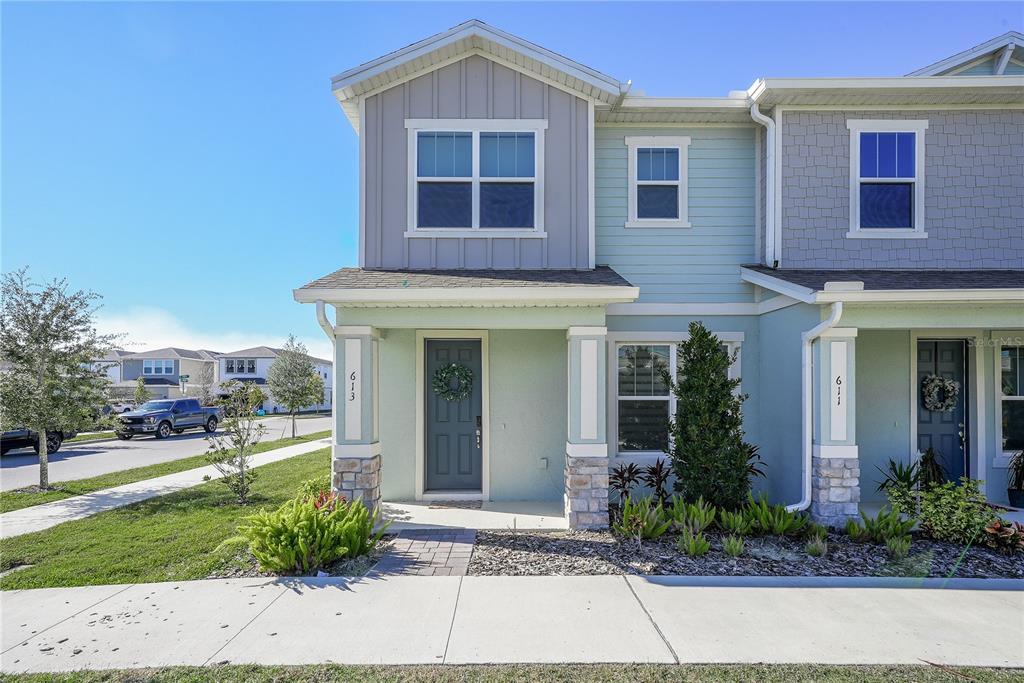 613 Dogfish Ln in Debary, FL - Building Photo