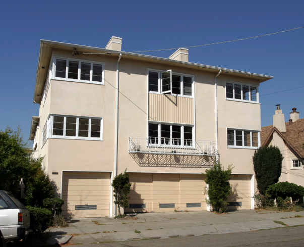 1526 Arch St in Berkeley, CA - Building Photo - Building Photo