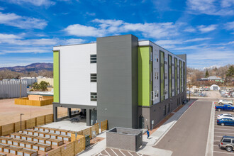 Greenway Flats in Colorado Springs, CO - Building Photo - Building Photo