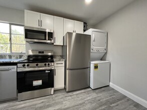 2307 Formosa Ave in Orlando, FL - Building Photo - Building Photo