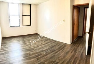 313 N 12th St in Norfolk, NE - Building Photo - Building Photo
