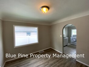 1136 S 2nd Ave in Pocatello, ID - Building Photo - Building Photo