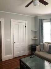 1006 Main St, Unit Apartment 2 in Millis, MA - Building Photo - Building Photo