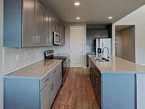 7323 S 23rd Dr in Phoenix, AZ - Building Photo - Building Photo