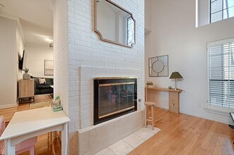 5136 Westgrove Dr in Dallas, TX - Building Photo - Building Photo