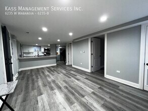 6235 W Wabansia Ave in Chicago, IL - Building Photo - Building Photo