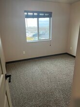 800 Treeline Rd in Kalispell, MT - Building Photo - Building Photo