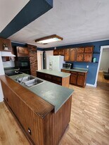 344 Katahdin Ave in Millinocket, ME - Building Photo