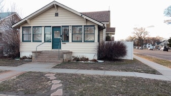 131 N 2nd Ave in Sterling, CO - Building Photo