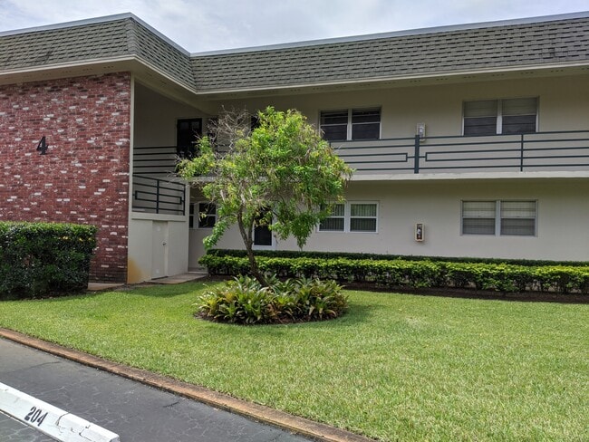 1900 S Kanner Hwy, Unit 4-102 in Stuart, FL - Building Photo - Building Photo