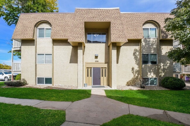 property at 7335 E Quincy Ave