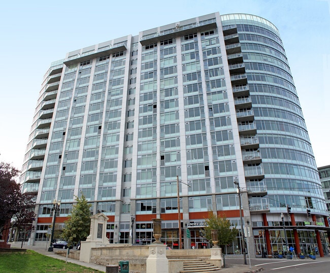 property at 1926 W Burnside St