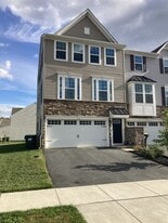 301 Theodora Way in Newark, DE - Building Photo