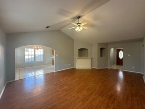 609 Apple Valley Dr in Fort Smith, AR - Building Photo - Building Photo