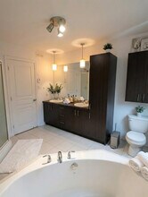 5181 Rue Jacques-Plante in Laval, QC - Building Photo - Building Photo