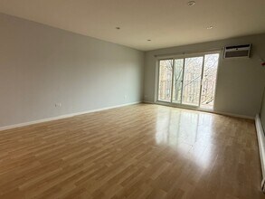 8923 Knight Ave in Des Plaines, IL - Building Photo - Building Photo