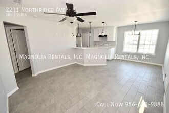 2211 Northridge Ave, Unit C in Harlingen, TX - Foto de edificio - Building Photo