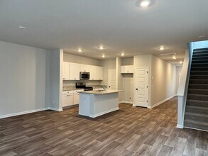 210 Barnwood Ln in Summerville, SC - Building Photo - Building Photo