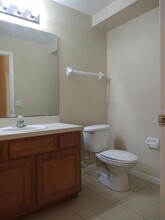 7129 Red Lantern Dr in Harmony, FL - Building Photo - Building Photo