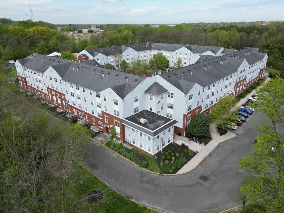Barrington Mews in Barrington, NJ - Building Photo