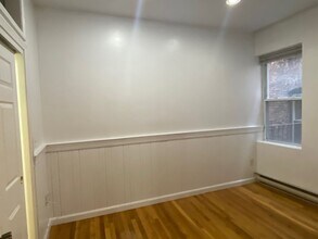 12 Cleveland Pl in Boston, MA - Building Photo - Building Photo