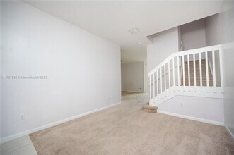 445 NE 21st Ave in Homestead, FL - Building Photo - Building Photo