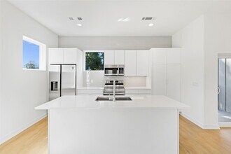 6012 Hudson St in Dallas, TX - Building Photo - Building Photo