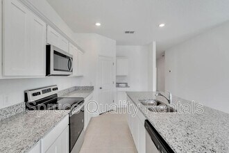 5862 Herder Rd in St. Cloud, FL - Building Photo - Building Photo